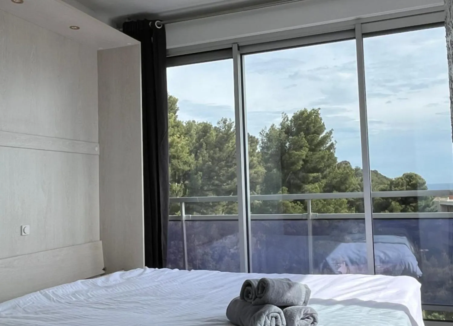 Clap De Soleil Studio Vue Mer, Clim, Fibre, Ideal 2 Pers La Ciotat 0*,  France