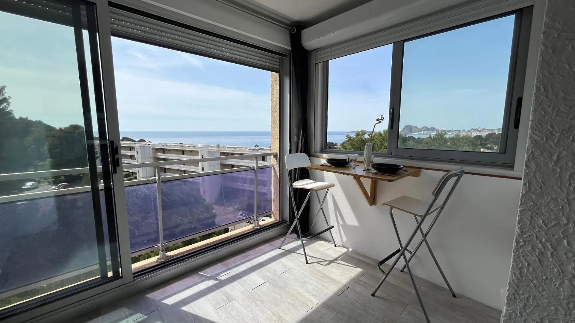 Clap De Soleil Studio Vue Mer, Clim, Fibre, Ideal 2 Pers La Ciotat